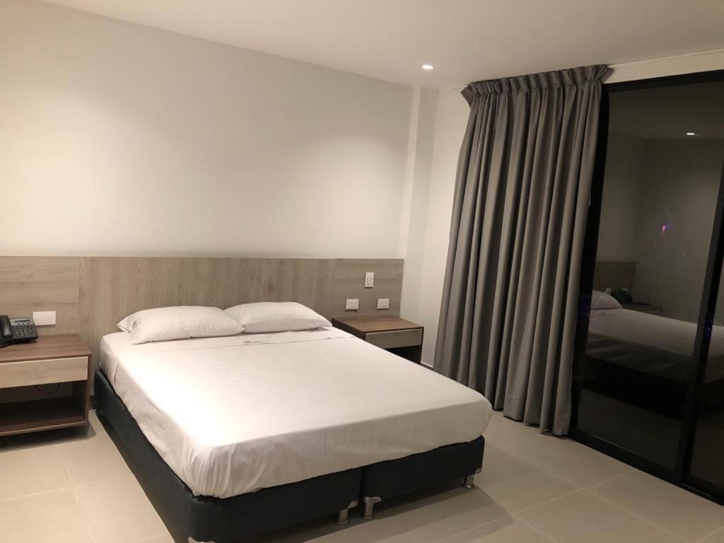 Hotel Tucunare Inírida Dış mekan fotoğraf
